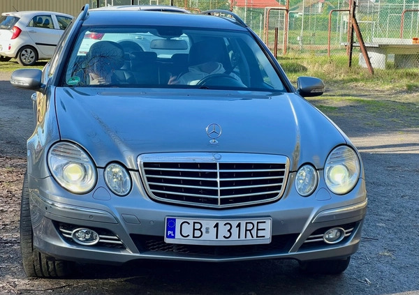 Mercedes-Benz Klasa E cena 26900 przebieg: 301400, rok produkcji 2008 z Bydgoszcz małe 29